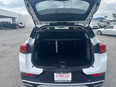 Used 2023 Buick Encore GX Select w/ Safety Package II FWD image 34