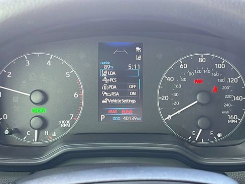 Used 2023 Toyota Corolla LE FWD image 20