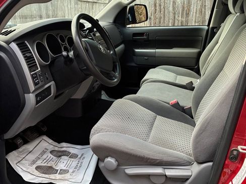 Used 2012 Toyota Tundra 4x4 Double Cab w/ Tow Pkg image 3