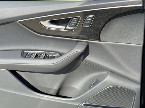 New 2026 Audi Q7 3.0T Premium Plus image 9