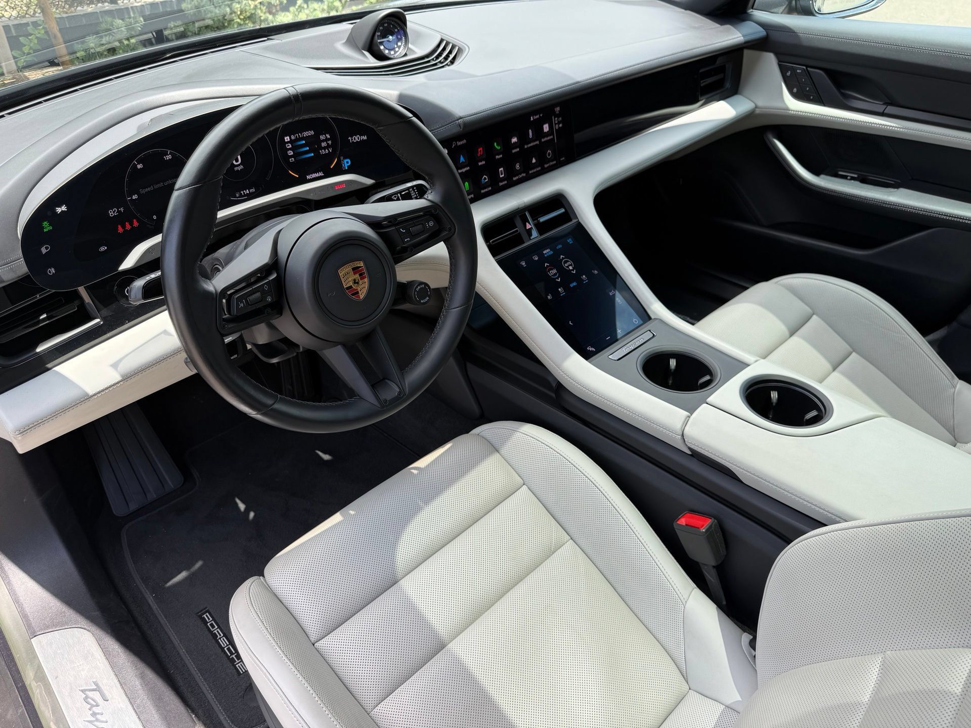 Certified 2023 Porsche Taycan 4S w/ Premium Package AWD/4WD image 4