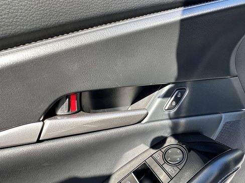 New 2025 MAZDA CX-30 AWD 2.5 S w/ Select Sport Pkg image 17