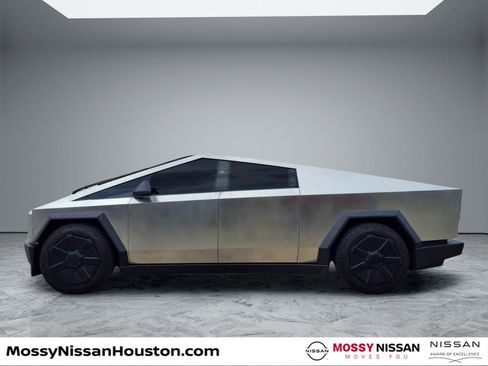 Used 2024 Tesla Cybertruck Cyberbeast image 5