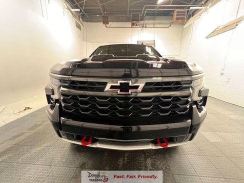 New 2026 Chevrolet Silverado 1500 ZR2 AWD/4WD image 2