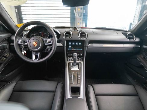 Certified 2025 Porsche 718 Cayman GT4 RS RWD image 16