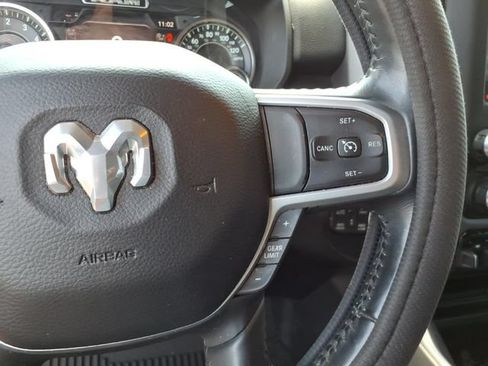 Used 2020 RAM 1500 Big Horn AWD/4WD image 30