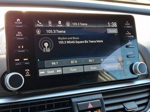 Used 2022 Honda Accord Sport image 17