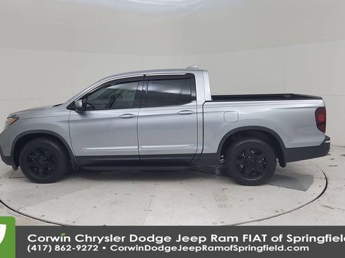 Used 2019 Honda Ridgeline Sport image 9