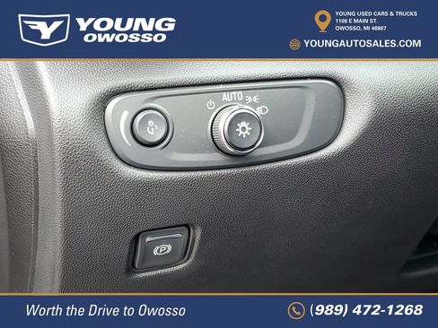 Used 2023 Chevrolet Blazer RS w/ Enhanced Convenience Package FWD image 11