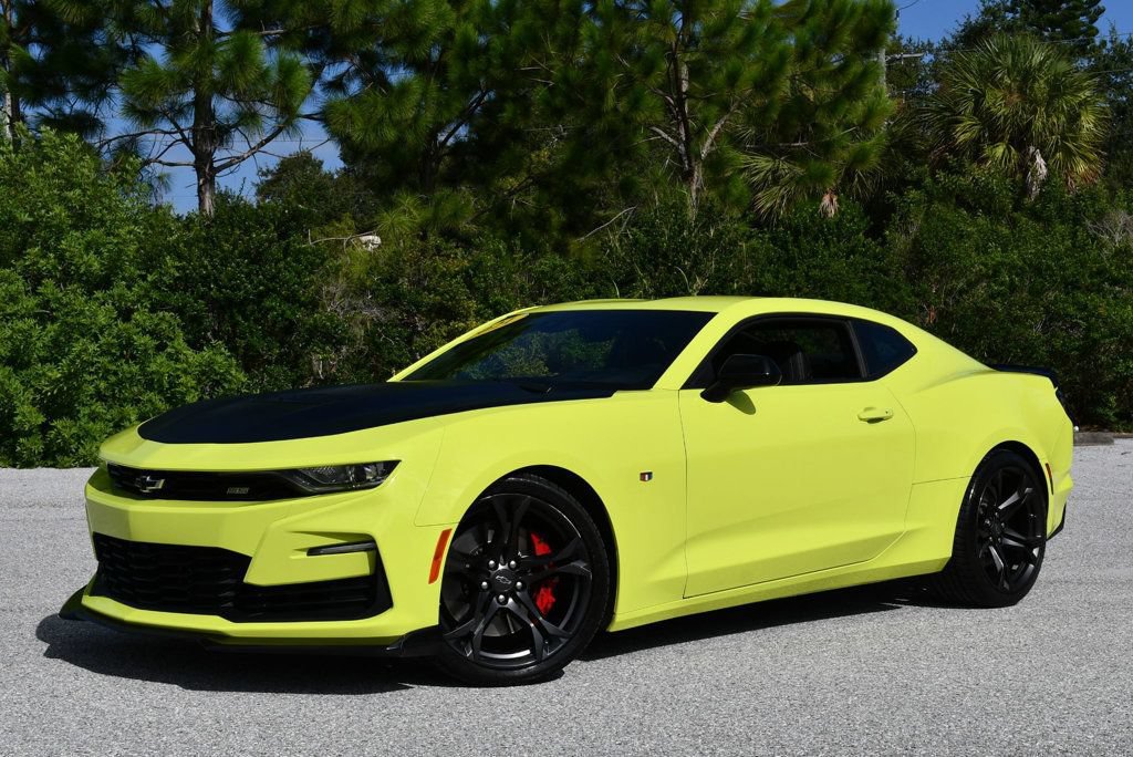 Used 2021 Chevrolet Camaro SS RWD image 23