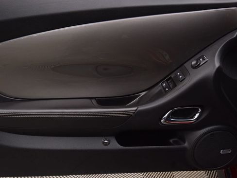 Used 2014 Chevrolet Camaro SS w/ SS Performance Package image 26