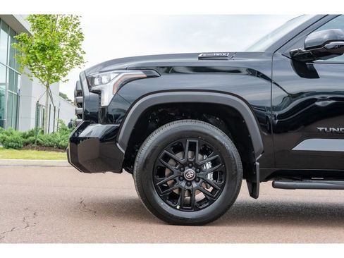 New 2026 Toyota Tundra Limited AWD/4WD image 10