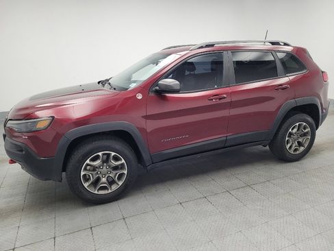 Used 2020 Jeep Cherokee Trailhawk AWD/4WD image 2