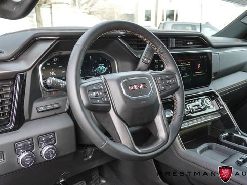 Used 2025 GMC Sierra 2500 AT4 w/ Technology Package image 40