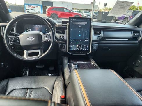 Used 2022 Ford Expedition Max Platinum AWD/4WD image 11