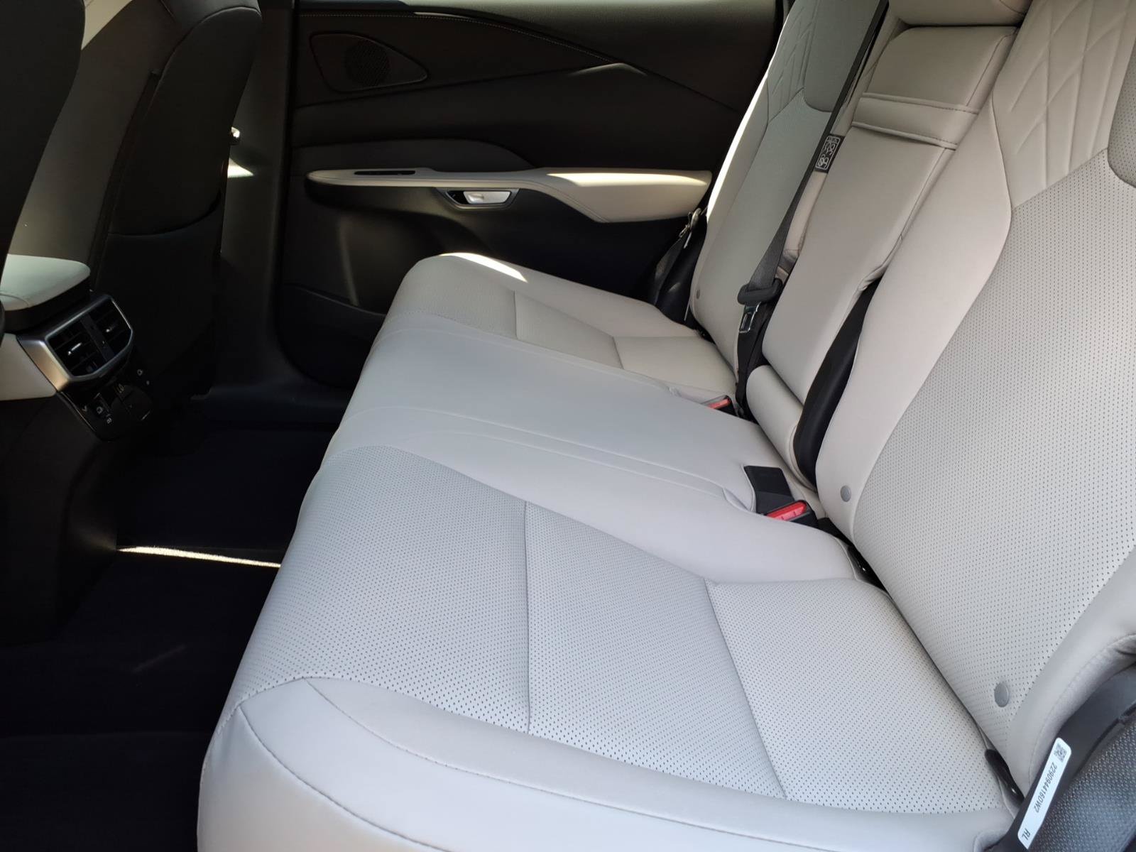 Certified 2024 Lexus RX 350 Premium w/ Accessory Package (Z1) AWD/4WD image 6
