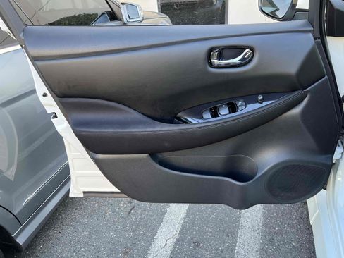 Used 2019 Nissan Leaf SV Plus w/ SV Plus Technology Package FWD image 83