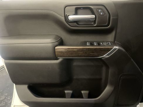 Used 2022 GMC Sierra 1500 Elevation AWD/4WD image 16