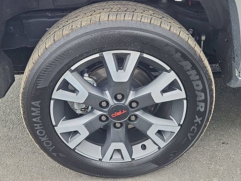 Used 2025 Toyota 4Runner TRD Sport Premium AWD/4WD image 9