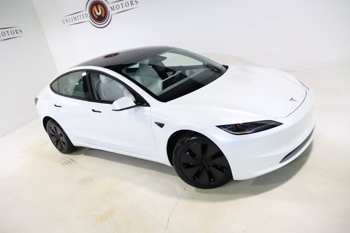 Used 2025 Tesla Model 3 Long Range RWD image 7