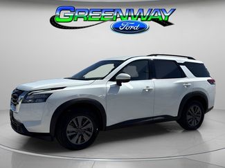 Used 2024 Nissan Pathfinder SV FWD video 1
