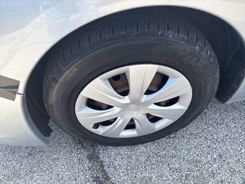 Used 2013 Subaru Impreza 2.0i image 18