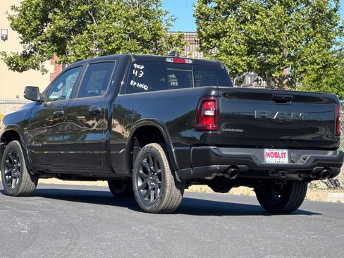 New 2026 RAM 1500 Laramie AWD/4WD image 5