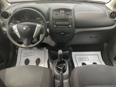 Used 2018 Nissan Versa S FWD image 16