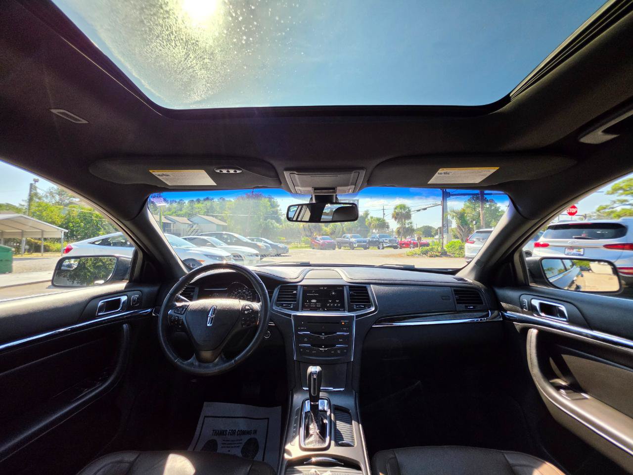 Used 2013 Lincoln MKS FWD image 9