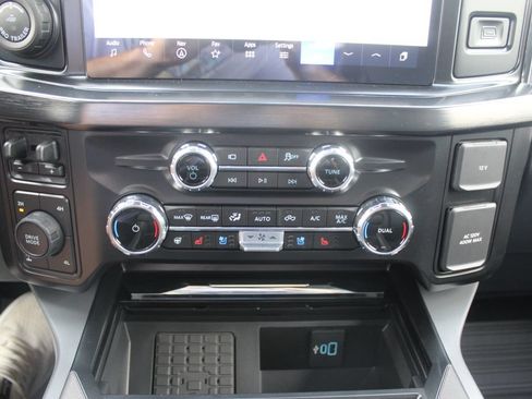 New 2026 Ford F350 Lariat w/ Black Appearance Package AWD/4WD image 32