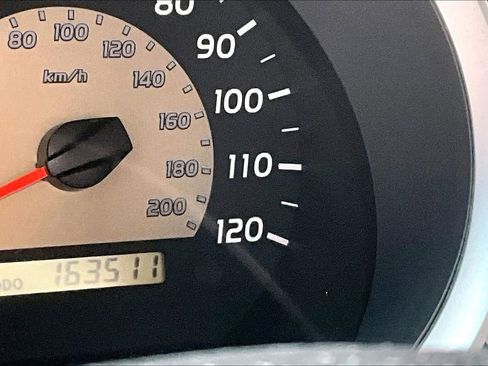 Used 2010 Toyota Tacoma PreRunner image 2