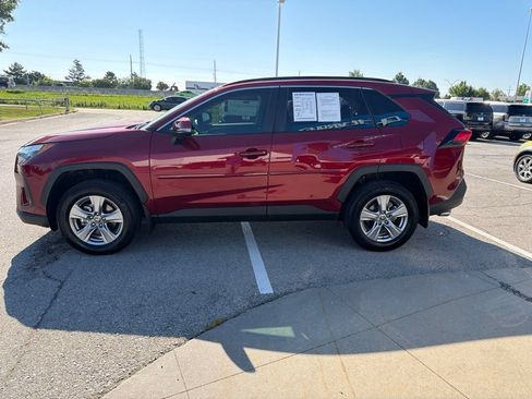 Used 2025 Toyota RAV4 XLE w/ Convenience Package AWD/4WD image 6