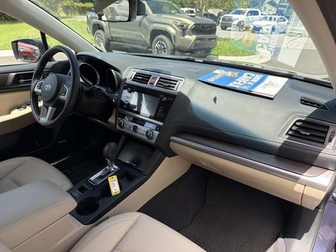 Used 2017 Subaru Legacy 2.5i Limited AWD/4WD image 18