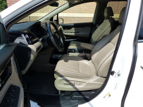 Used 2024 Honda Odyssey Elite image 23