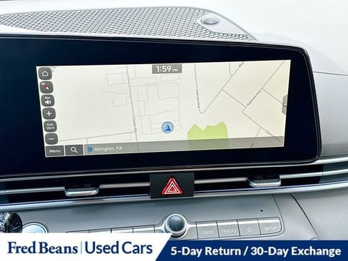 Used 2024 Hyundai Elantra SEL w/ Convenience Package image 13