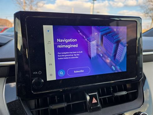 Used 2023 Toyota Corolla SE image 17