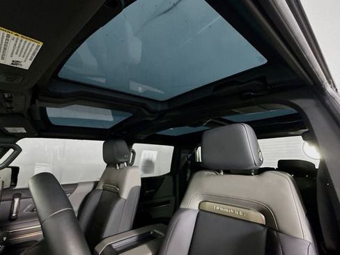 Used 2024 GMC Hummer EV 2X w/ LPO, Illumination Package image 26