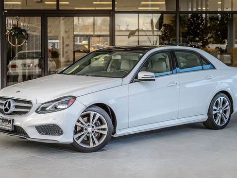 Used 2016 Mercedes-Benz E 350 Sedan w/ Premium Package image 2