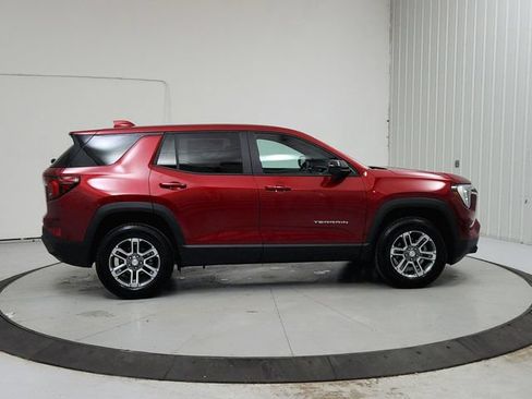 Used 2026 GMC Terrain Elevation w/ Technology Package II FWD image 8