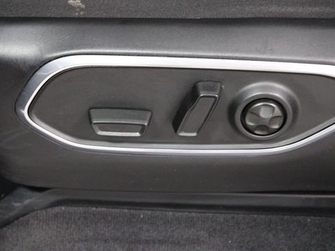 Used 2024 Jeep Wagoneer Series II image 20