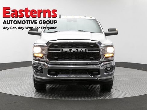 Used 2022 RAM 2500 Tradesman w/ Safety Group AWD/4WD image 2