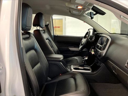 Used 2022 Chevrolet Colorado ZR2 AWD/4WD image 11