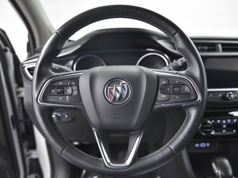 Used 2022 Buick Encore GX Select image 17