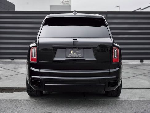 Used 2019 Rolls-Royce Cullinan image 15