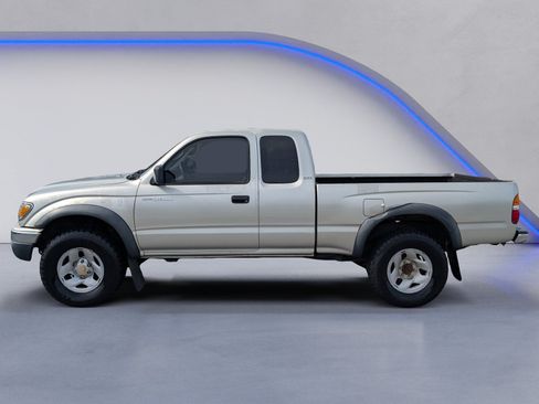 Used 2003 Toyota Tacoma PreRunner RWD image 6