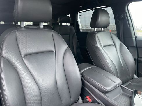Used 2017 Audi Q7 3.0T Premium Plus image 28