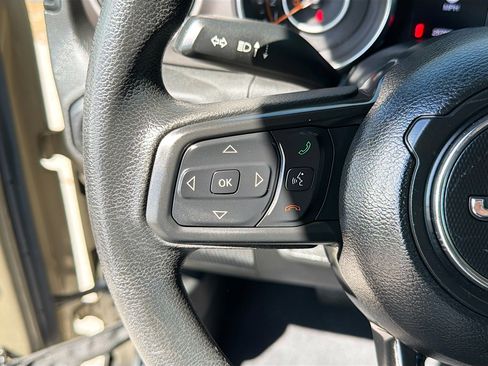 Used 2020 Jeep Gladiator Sport AWD/4WD image 35
