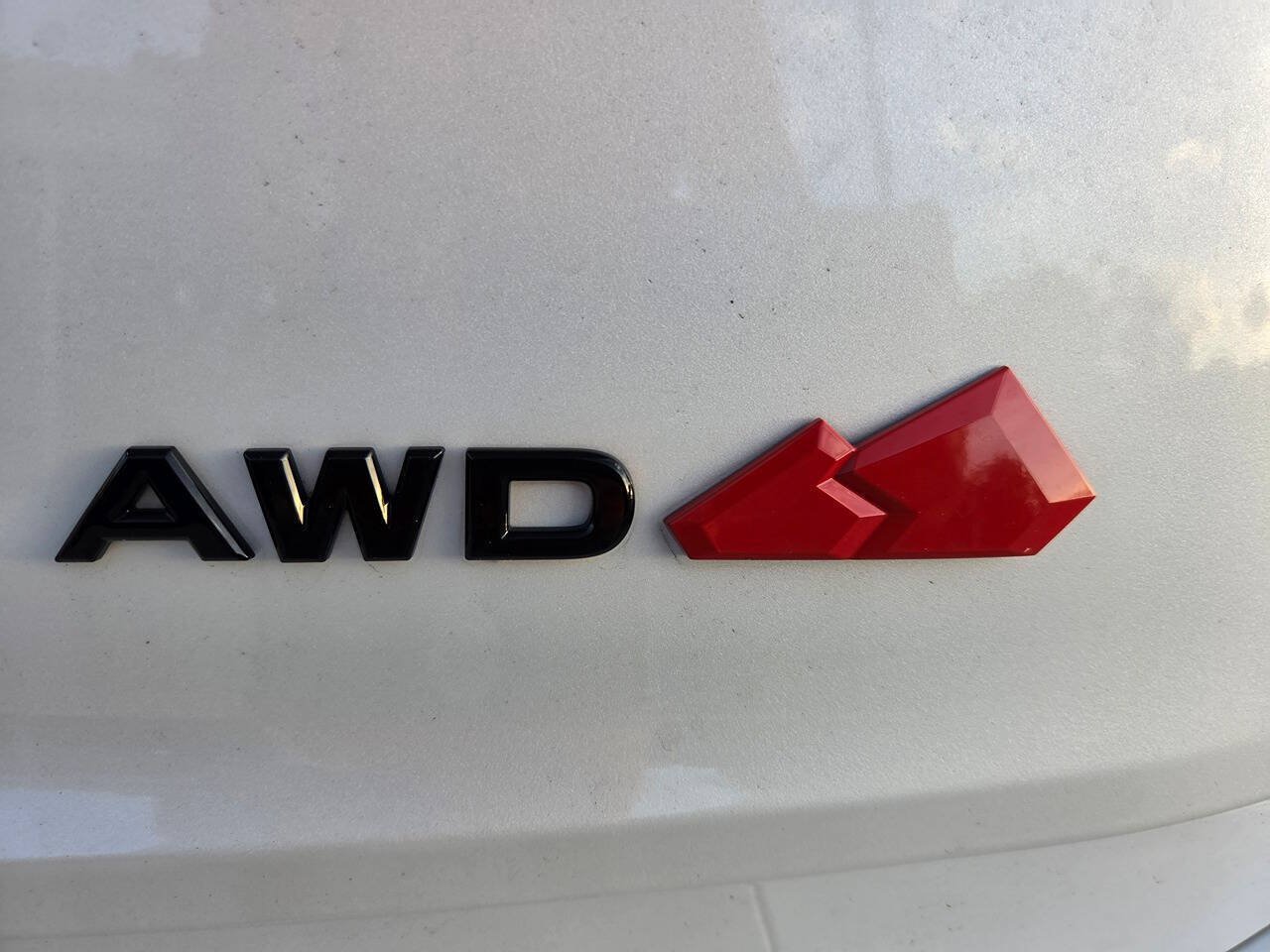 Used 2026 Nissan Rogue SV AWD/4WD image 19