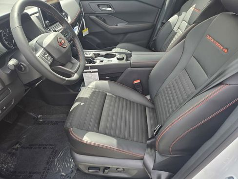 New 2026 Nissan Rogue SV AWD/4WD image 11