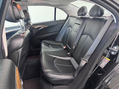Used 2007 Mercedes-Benz E 350 Sedan image 12